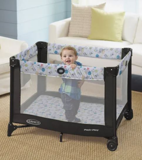 Berço portátil "Playard Carnival Pack and Play - GRACO"