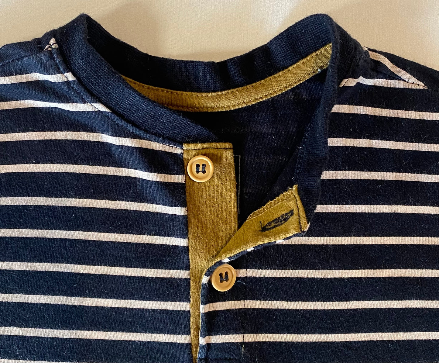 Camiseta com listras "PÓIM"