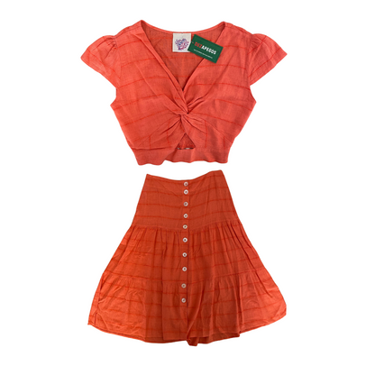 Conjunto Blusa cropped e Saia midi "Hipster"