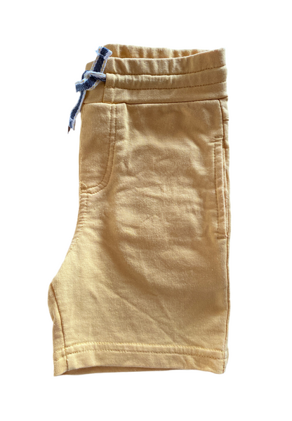 Shorts amarelo