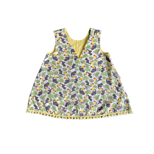 Vestido tucanos "CHÁ COM MEL"