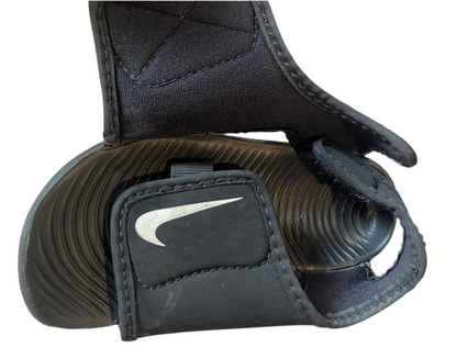 Sandália "SUNRAY ADJUST 5 V2 - NIKE"
