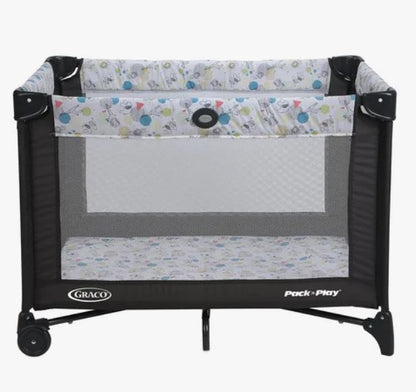 Berço portátil "Playard Carnival Pack and Play - GRACO"