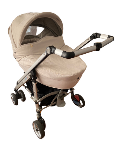 Moisés com carrinho "Bébé Confort"