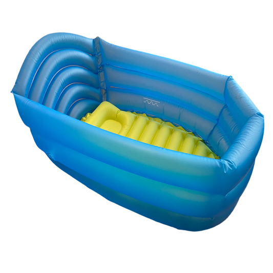 Banheira inflável azul